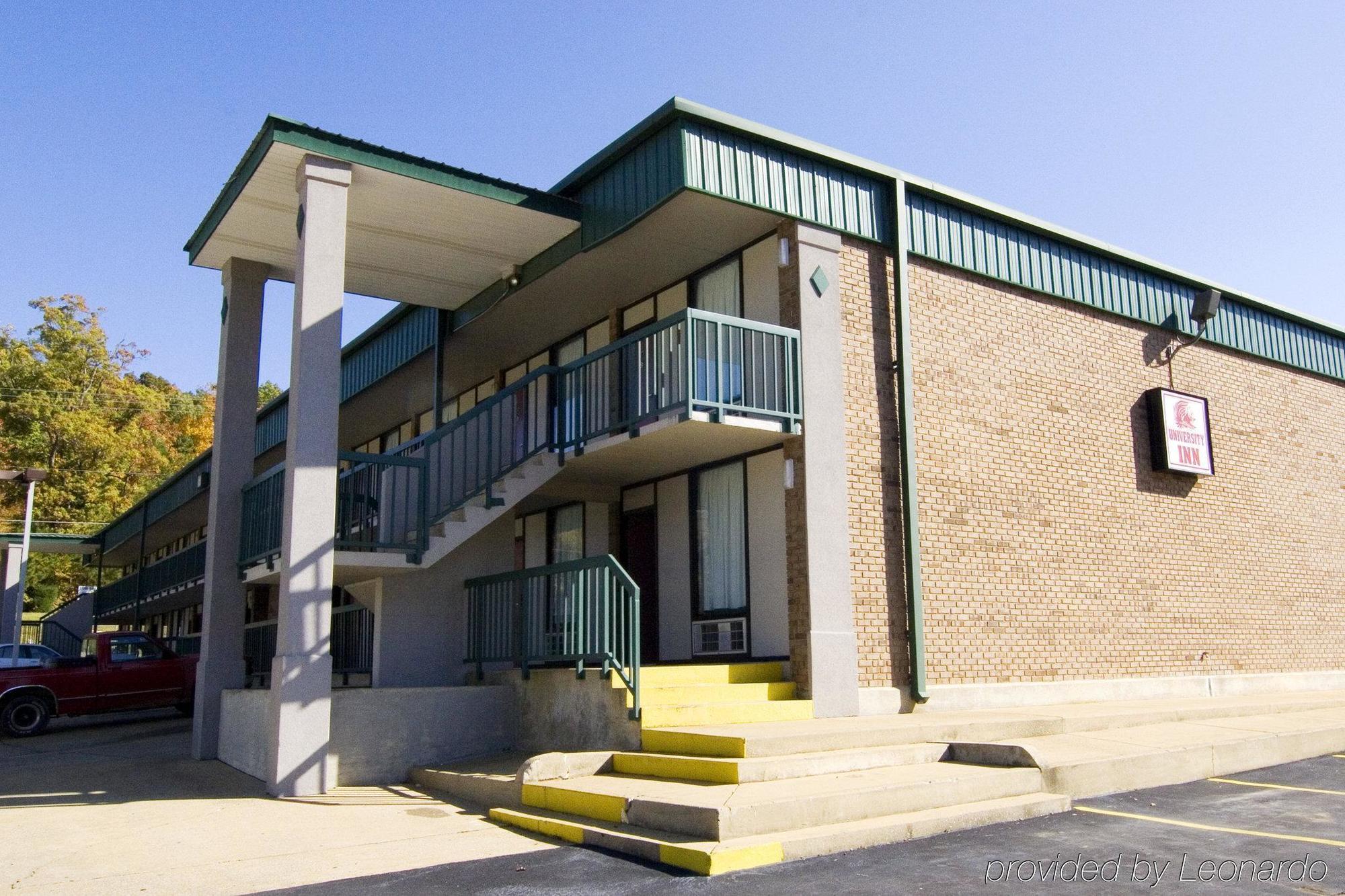 Red Roof Inn Jacksonville, Al Exterior photo